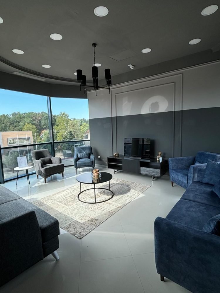 WhatsApp Image 2024-10-16 at 12.17.19